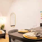 Five Star Boutique Studio Flat In London