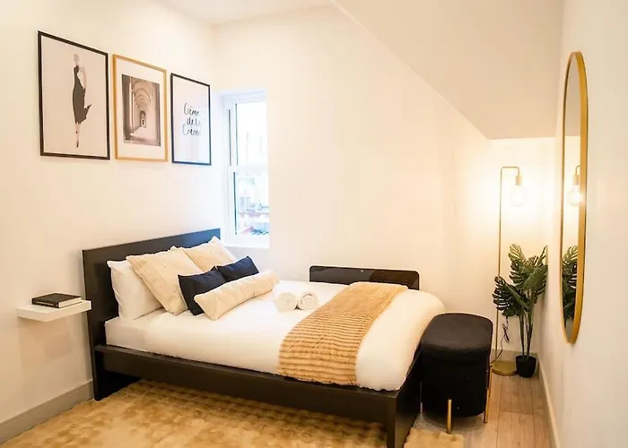 Five Star Boutique Studio Flat In London